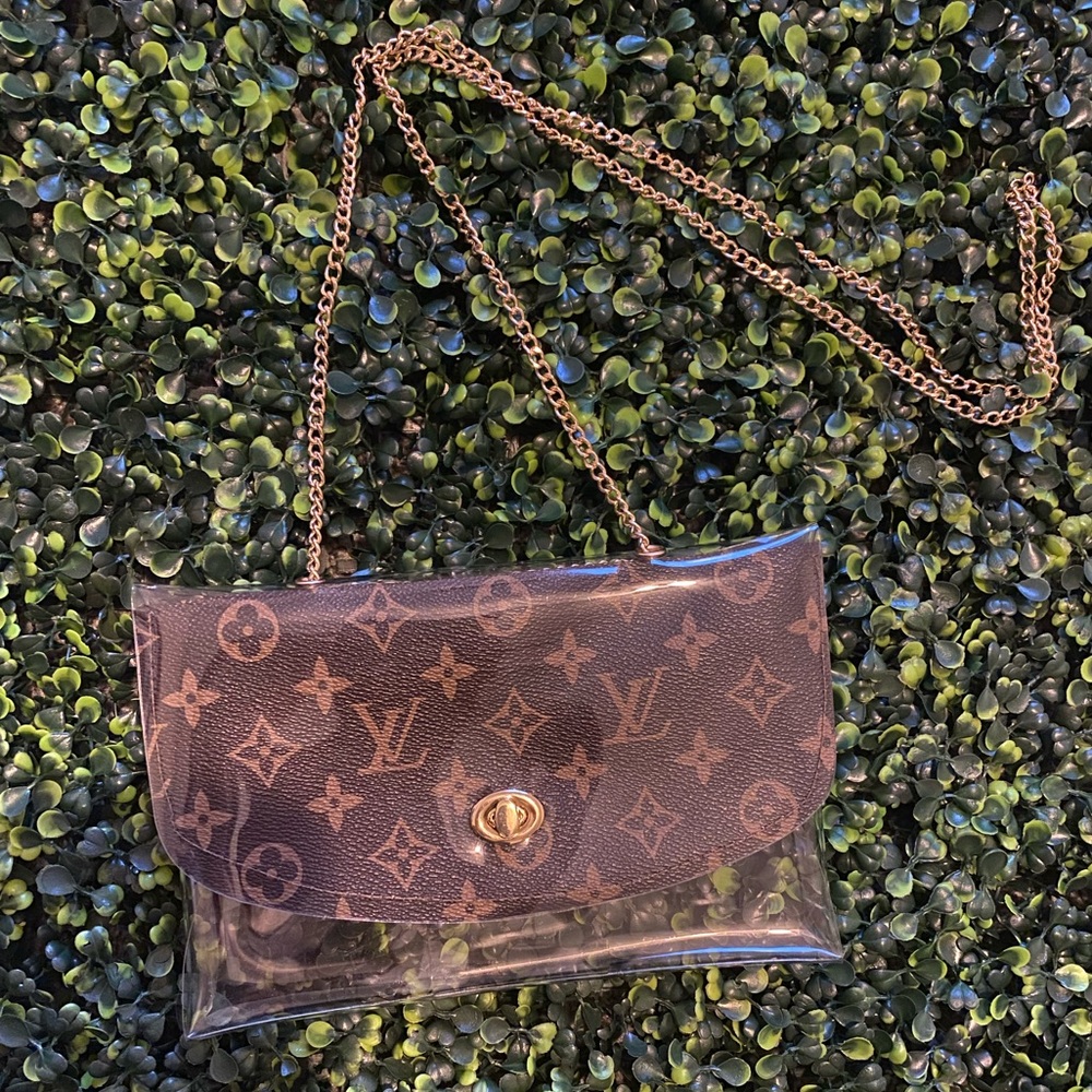 Clear crossbody purse  🎁🎄